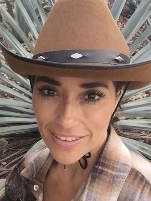 Jackie, 46