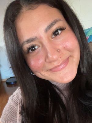 Daysi, 19
