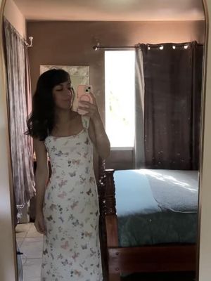 Kim, 29