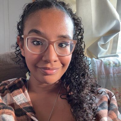 Alondra, 23