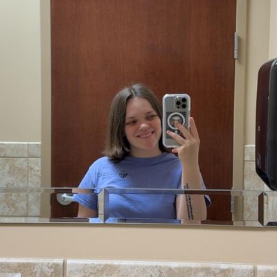 Abbigayle, 20