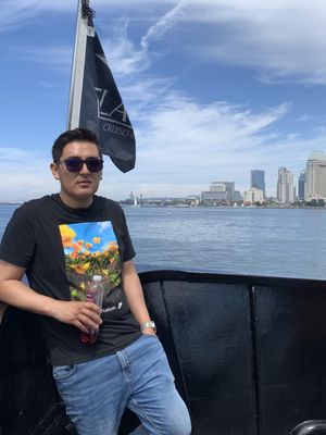 Marcos, 27