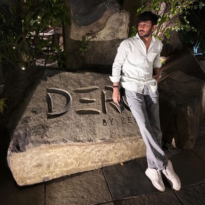 Mahesh, 22