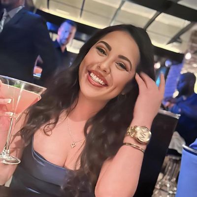 Nikiya, 30
