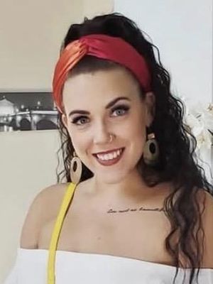 Rachel, 34