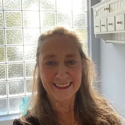 Eleanor, 50