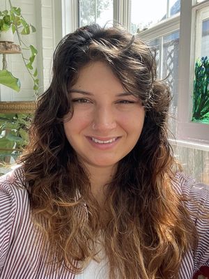 Rebecca, 29