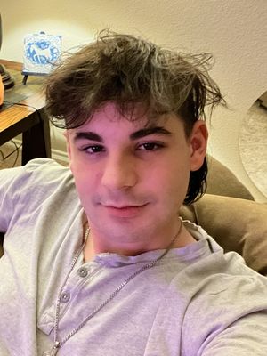Zachary, 20