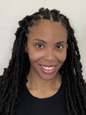 Monique, 36