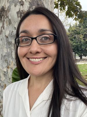 Alida, 41