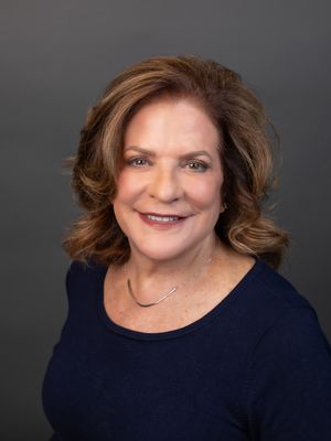 Patricia, 66