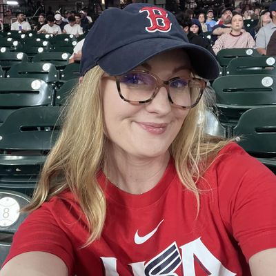 Kait, 22