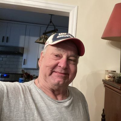 Robert, 75
