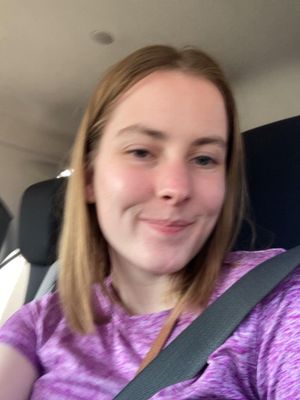 Hailey, 21