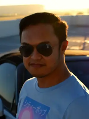 Myk, 38
