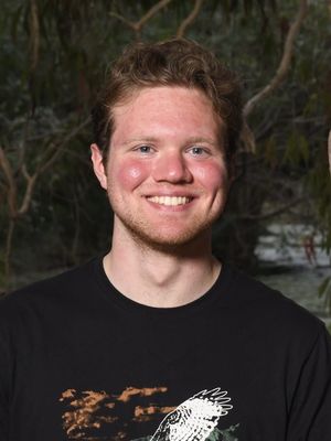 Zach, 22