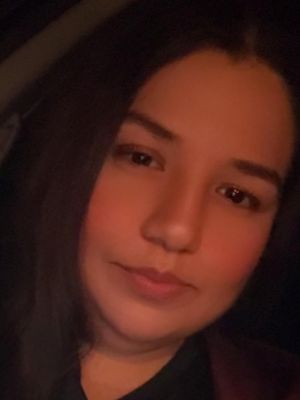 Stephanie, 31