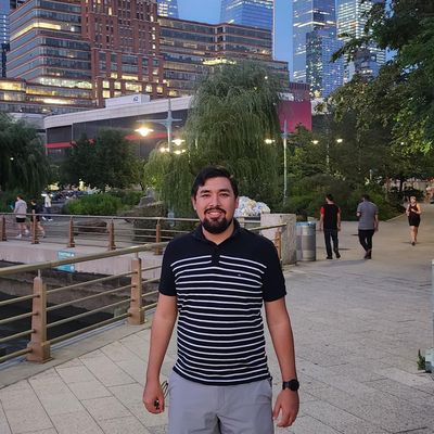 Christian, 30
