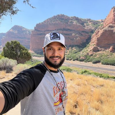 Luis, 39