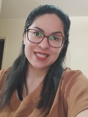 Gabriela, 41