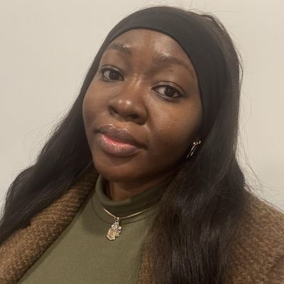Stacy, 32