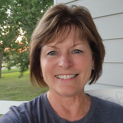 Dana, 63