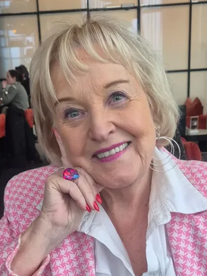 Wendy, 70