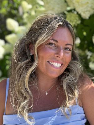 Marybeth, 30
