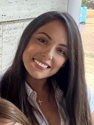 Kelly, 37