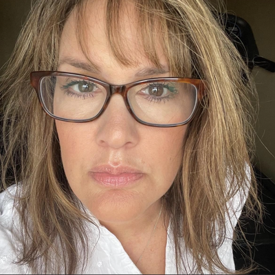 Angela, 51