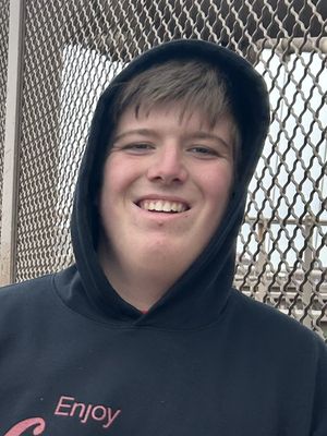 Tom, 18