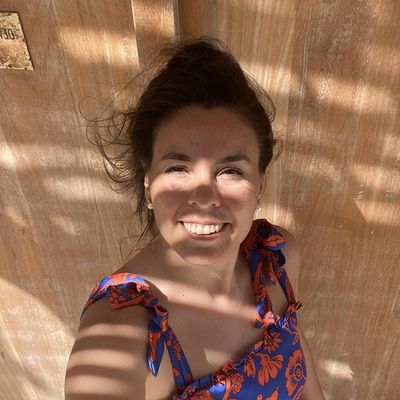 Anita, 35