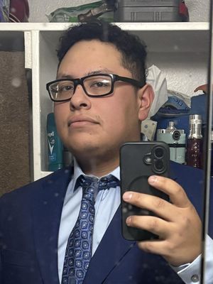 Javier, 27