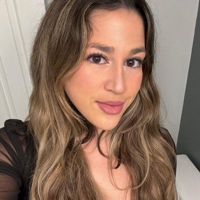 Kara, 30