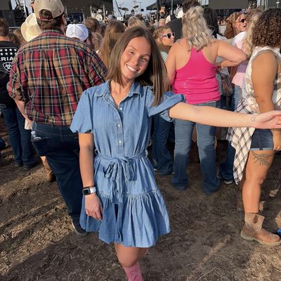 Jadelyn, 20