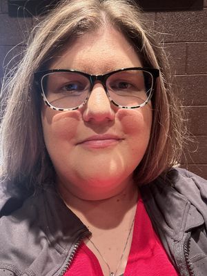 Leah, 37