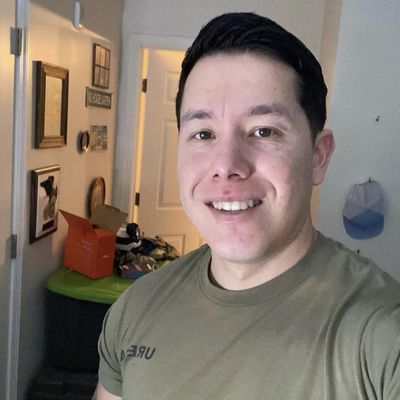 Tony, 41