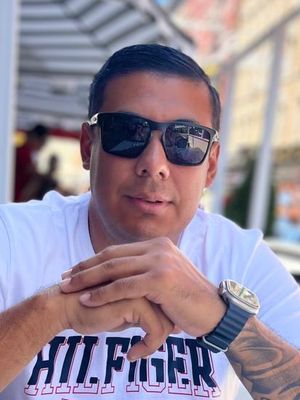 Diego, 34