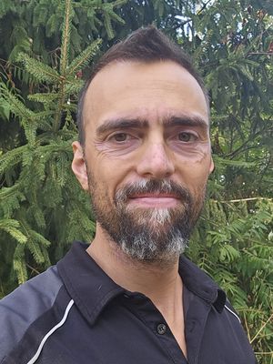 Alexandre, 39
