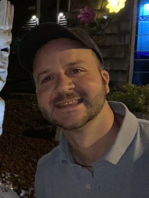 Mike, 39