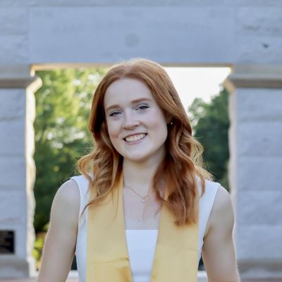 Meg, 23