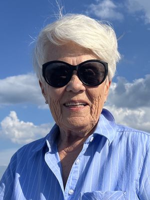 Patricia, 81