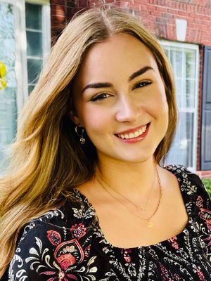 Peyton, 23