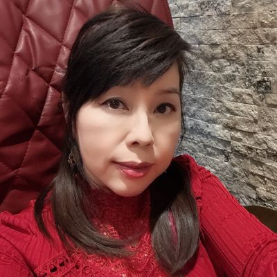 Laura, 57