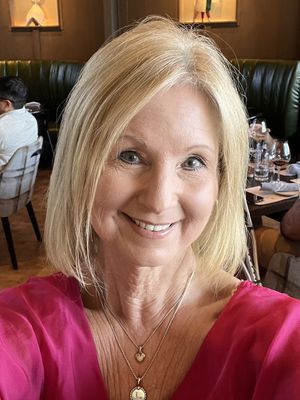 Lori, 60