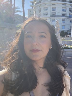 Olga, 44