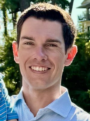 Drew, 28