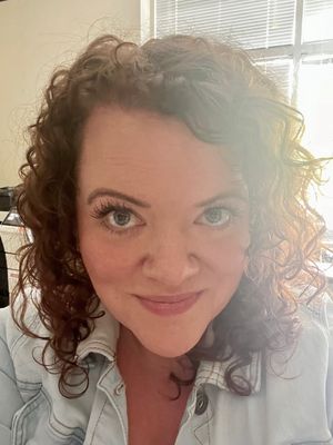 Emily, 38