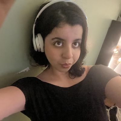 Ashley, 18