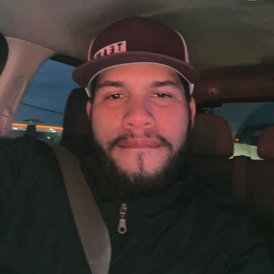 Ronny, 34